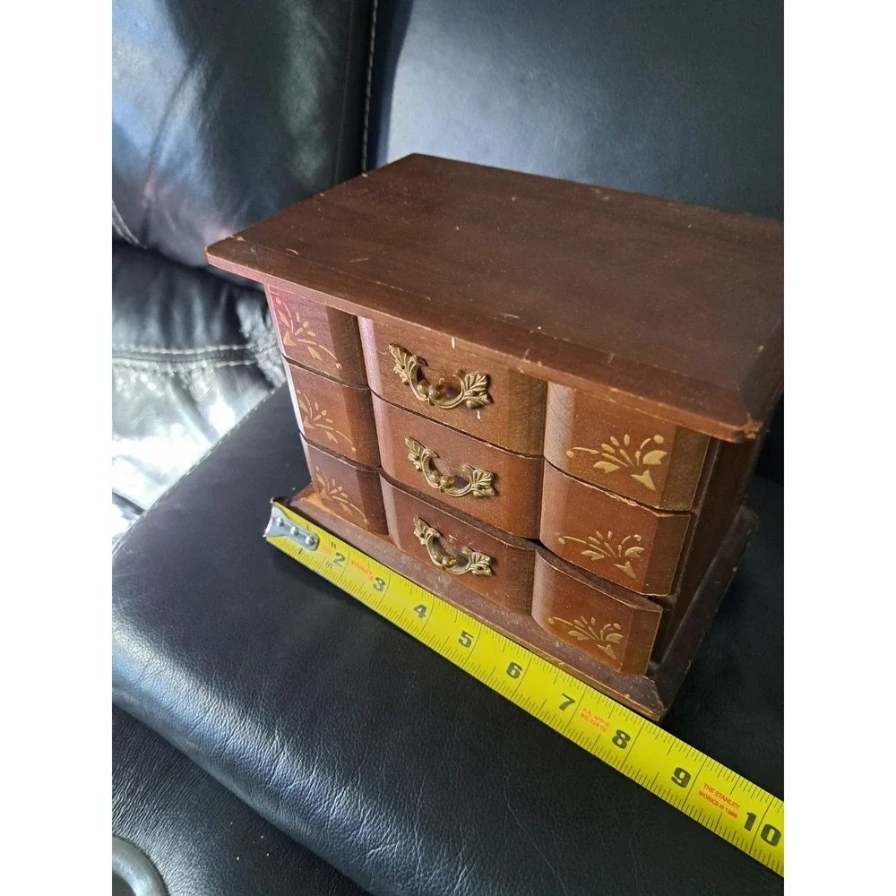 Vintage Musical Jewelry Box‎ plays STRANGERS IN THE NIGHT 3 Lined Drawers Japan